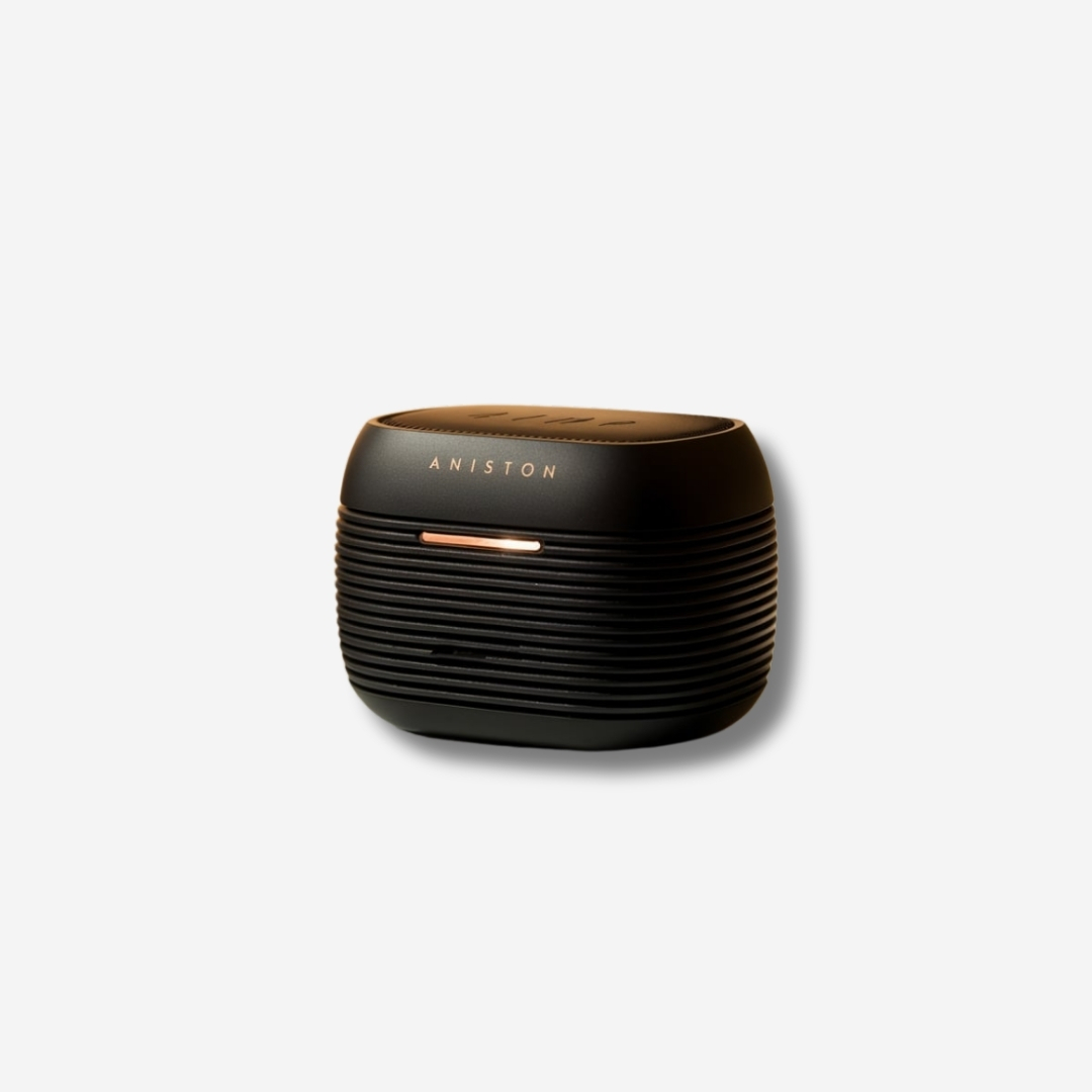 aniston-smart-speakers-2